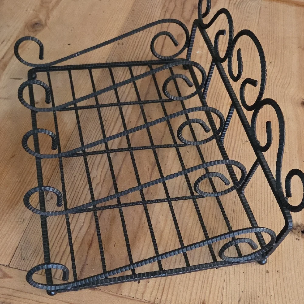 Vintage Wrought Iron Black Utensil Caddy .